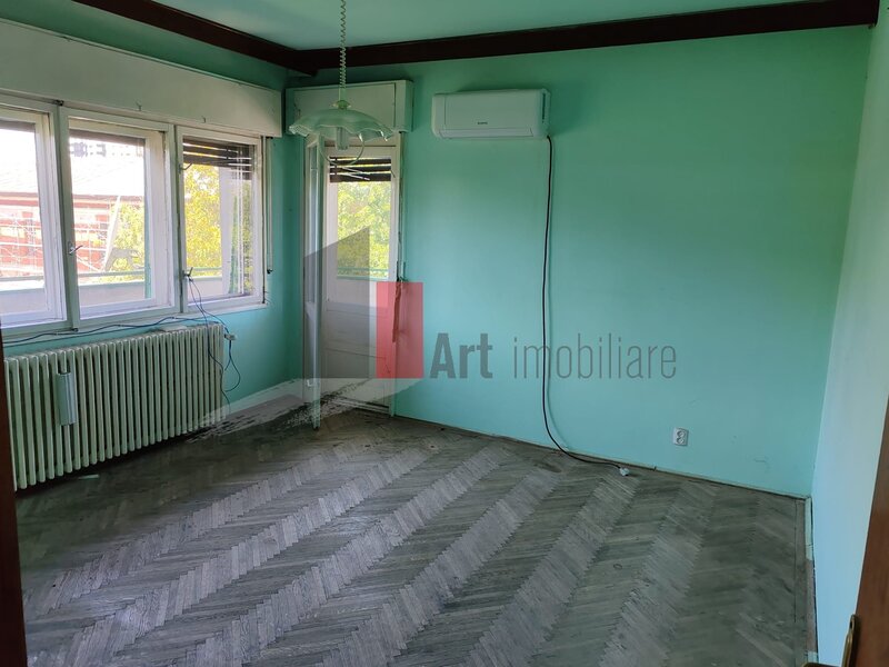 Cotroceni Apartament 3 camere + camera supliemntara, garaj si boxa