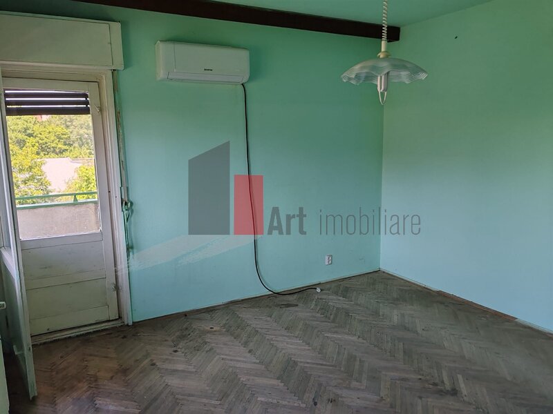 Cotroceni Apartament 3 camere + camera supliemntara, garaj si boxa