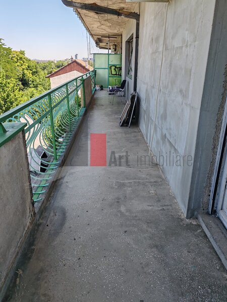 Cotroceni Apartament 3 camere + camera supliemntara, garaj si boxa